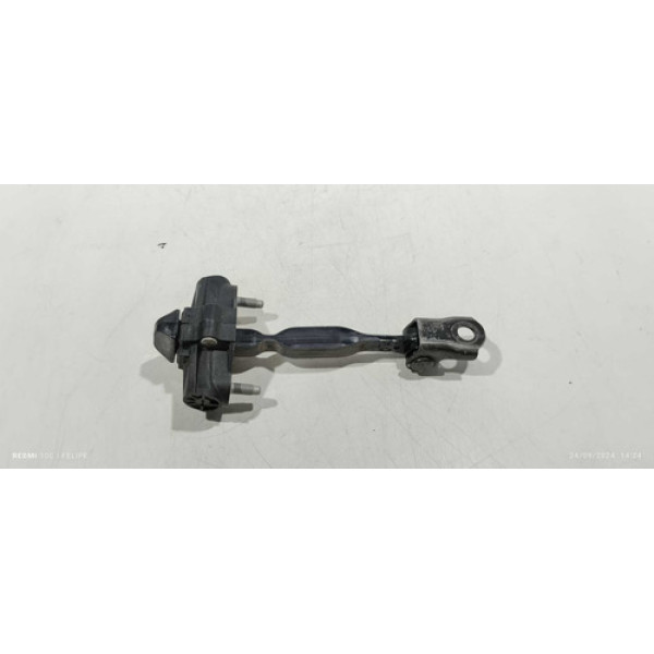 Limitador De Porta Traseira Esquerda Nissan Sentra 2008 Preto