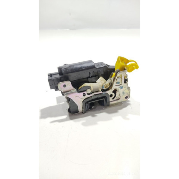 Fechadura Traseira Direita Renault Duster 