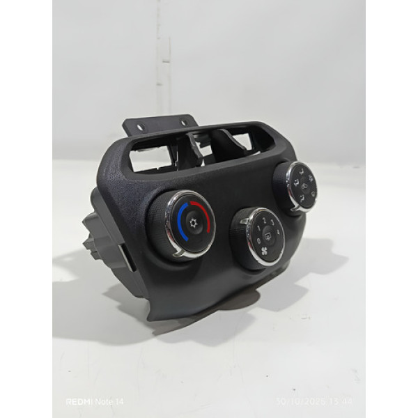 Comando Moldura Do Ar Condicionado Chevrolet Onix 2015/2019