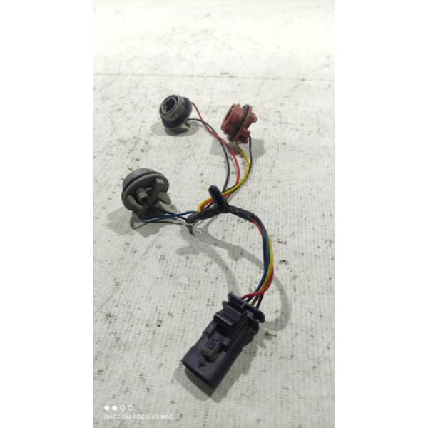 Soquete Da Lanterna Traseira Chevrolet Onix Lt 2017