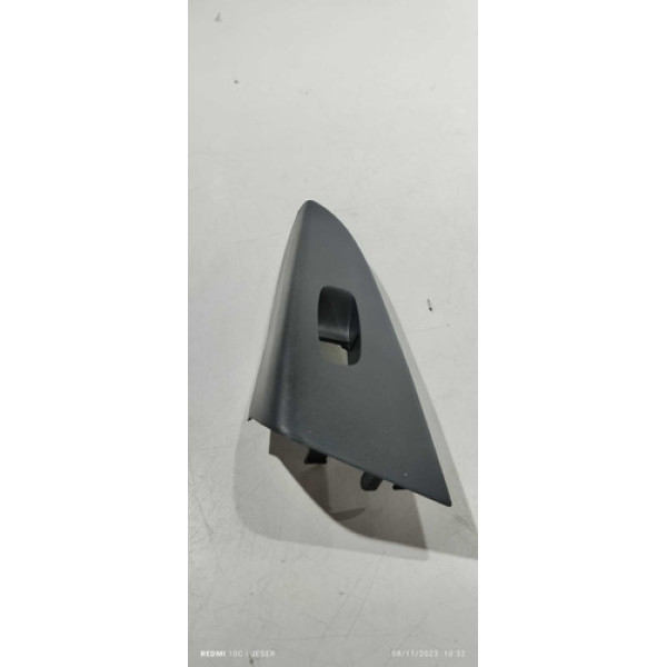 Moldura Botão Traseiro Direito Nissan Sentra 2015