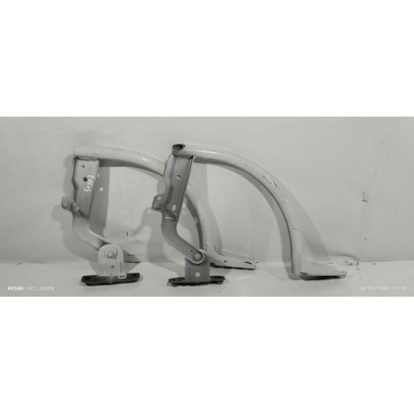 Braço Dobradiça Do Porta Malas Ford Focus 2016