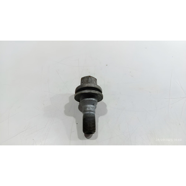 Parafuso De Roda Peugeot Hoggar 2012