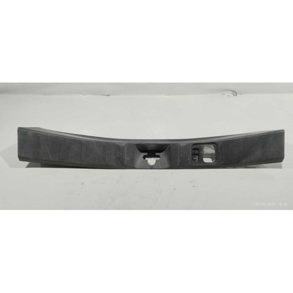 Soleira Do Porta Malas Mitsubishi Outlander 2012