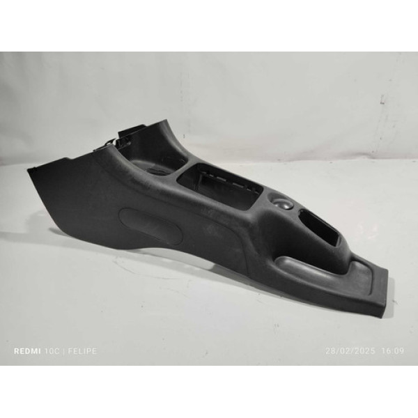 Console Central Peugeot 207 Passion 1.4 2010(marcas De Uso)