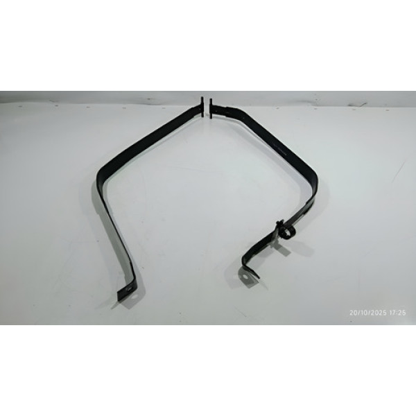 Suporte Do Tanque De Combustivel Hyundai Elantra 1.8 2013 Prata