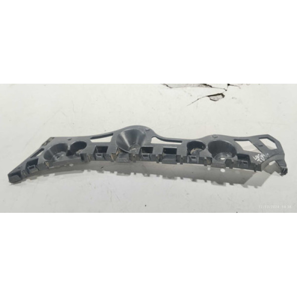 Guia Do Parachoque Traseiro Direito Renault Logan 2018