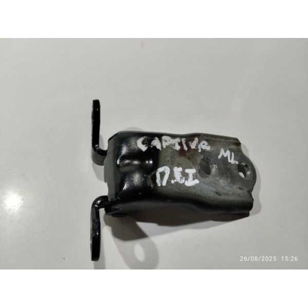 Dobradiça De Porta Dianteira Esquerda Inferior Captiva 2010