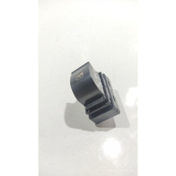 Botão Do Vidro Dianteiro Direito Fiat Linea 2011