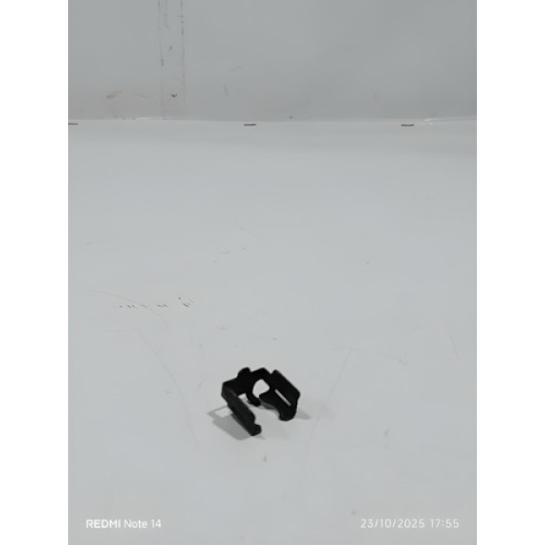 Trava Do Bico Injetor Hyundai Elantra 2013 1