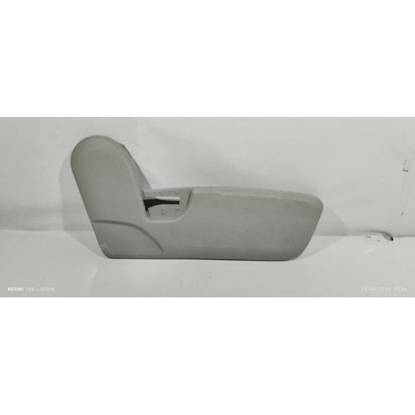 Moldura Acabamento Dianteiro Direito Banco Captiva 2012