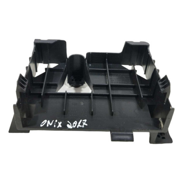 Suporte Módulo Bcm Chevrolet Onix 2017  Preto