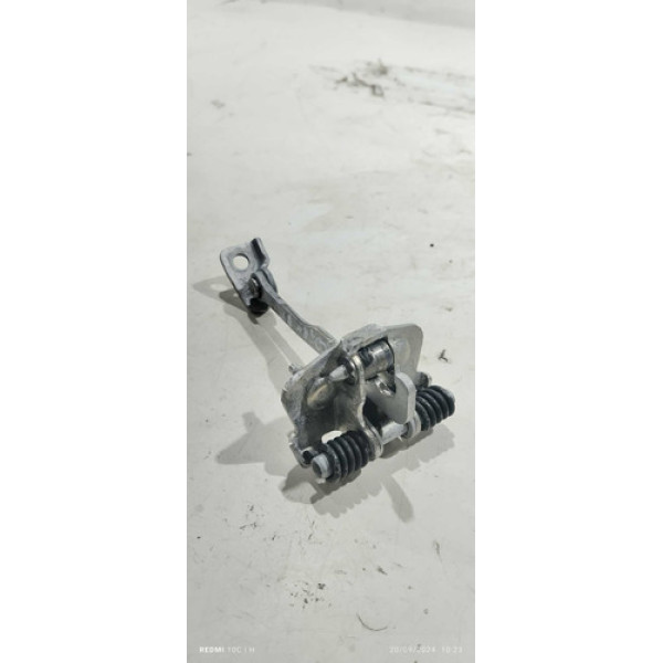 Limitador De Porta Traseira Esquerda Renault Logan 2021