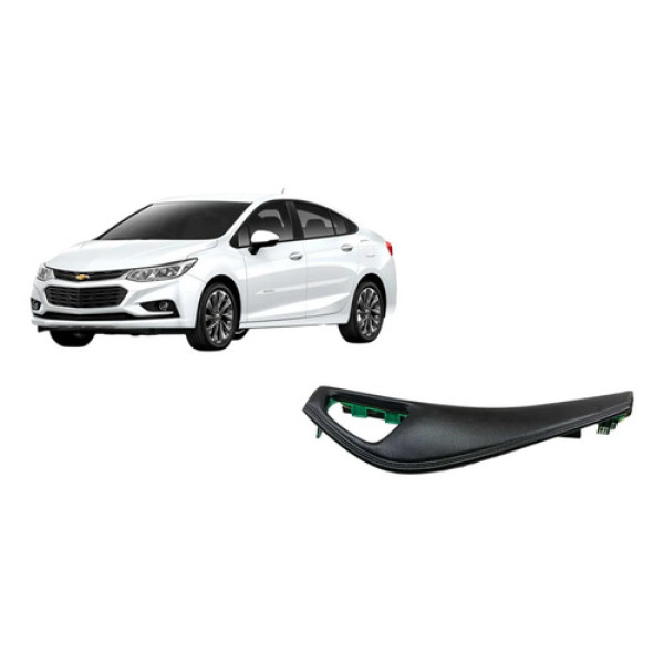Moldura Painel Difusor Direito Chevrolet Cruze 2018 84134504