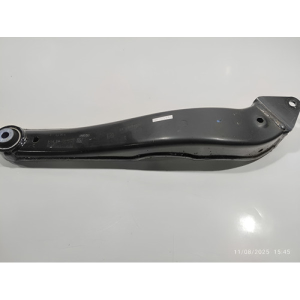 Barra Curvo Traseiro Direito Fiat Toro 2.0 4x4 Diesel 2021