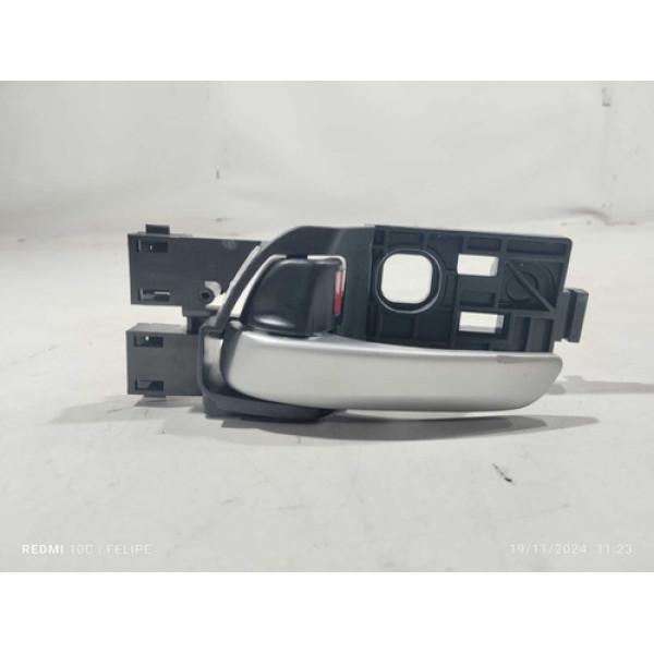 Maçaneta Interna Traseira Esquerda Honda Fit 2017com Detalhe Traseira