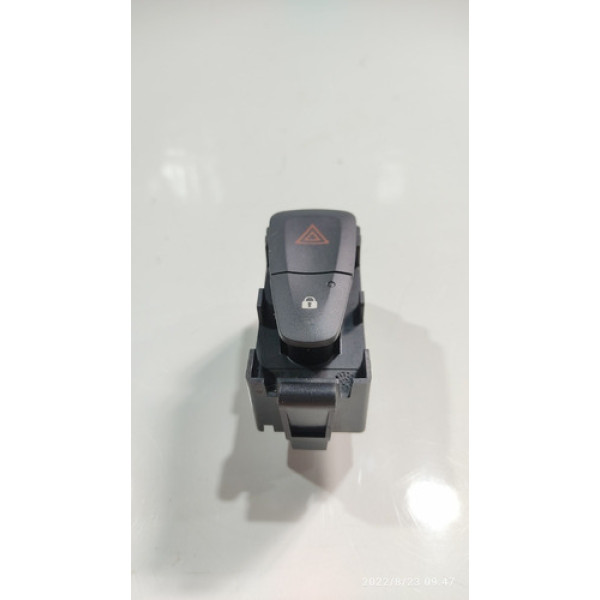 Botão Pisca Alerta Renault Fluence 2011/2014 Preto