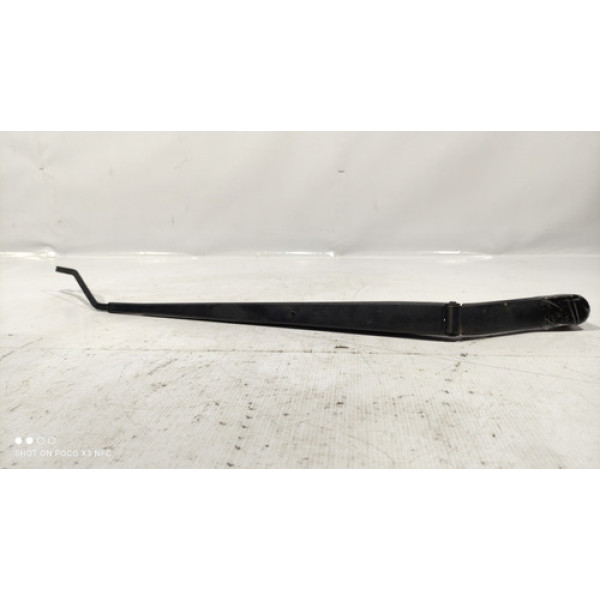 Braço Do Limpador Lado Direito Nissan Versa 2015 