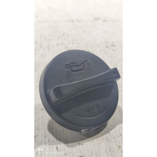 Tampa Do Óleo Do Motor Kia Cerato 1.6 2009/2013  Preto