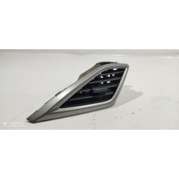 Difusor Central Esquerdo Hyundai Hb20 2015 Cx18  Marcas Uso