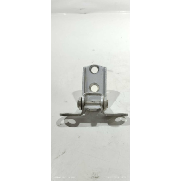 Dobradiça Inferior Porta  Traseira Direita Toyota Etios 2012