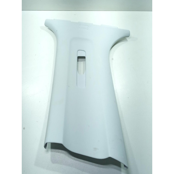 Acabamento Superior Coluna Esquerda Peugeot 2008 2017