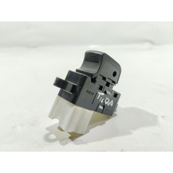 Botão Do Vidro Elétrico Traseiro Direito Nissan Tiida 2010