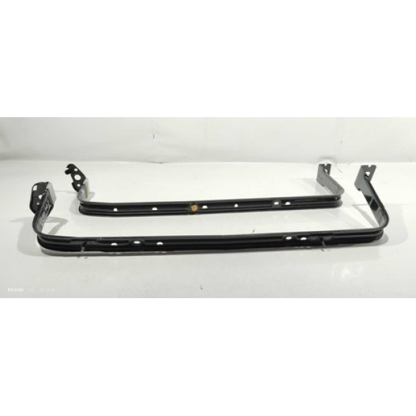 Suporte Do Tanque De Combustível Ford Focus 2018