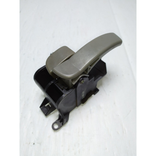 Maçaneta Interna Porta De Te Nissan Frontier 2009/2015