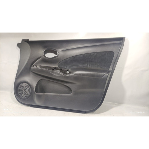 Forro De Porta Dianteira Direita Nissan Versa 2014-2019 