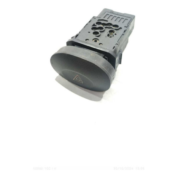 Botão Pisca Alerta Chery Qq 1.1 2012 Preto