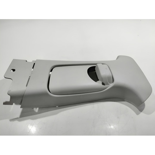 Acabamento Esquerdo Da Coluna Chevrolet Onix 2016