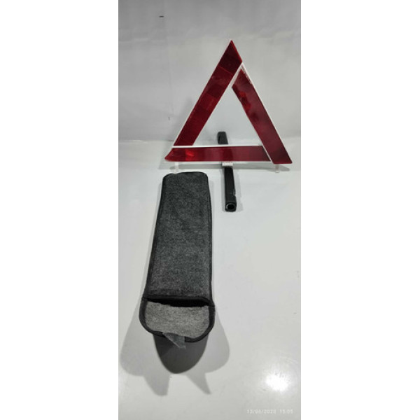 Triângulo De Segurança Chery Celer 2014