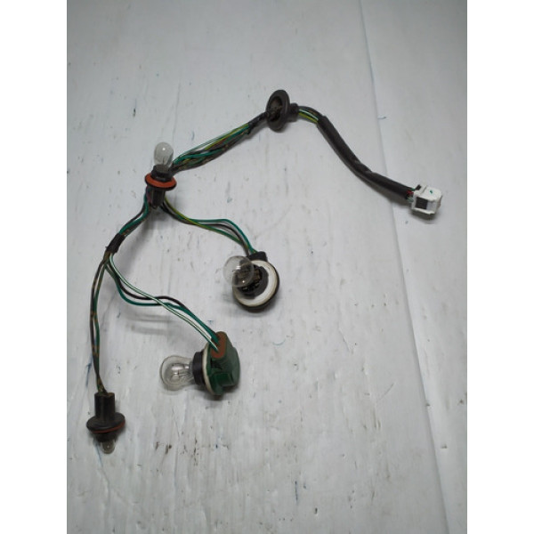 Chicote Lanterna Traseira Lado Direito Nissan Sentra 2012