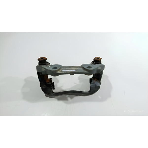 Cavalete Dianteiro Direito Pinca Peugeot 2008 1.6 2016