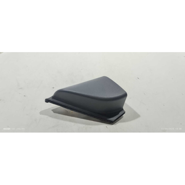 Acabamento Interno Retrovisor Direito Chevrolet Tracker 2021