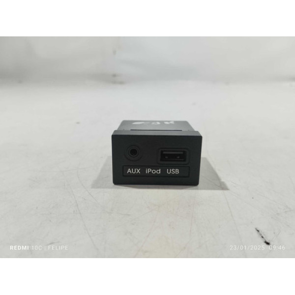 Tomada Entrada Auxiliar iPod Usb Hyundai Hb20 2015 Preto