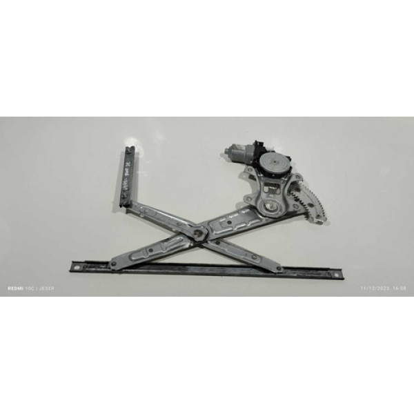 Máquina De Vidro Dianteira Esquerda Versa 1.6 Manual 2018