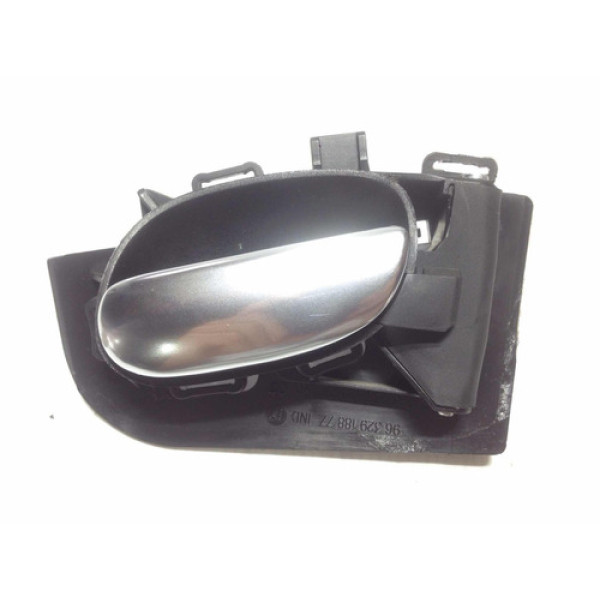 Maçaneta Interna Dianteira Direita Peugeot 207