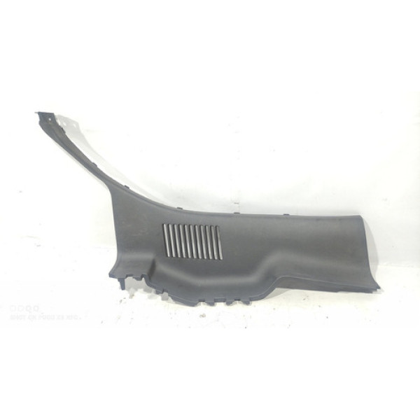 Moldura Coluna Traseira Direita Gm S10 2013/2018 94749804