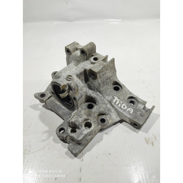Carcaça Da Válvula Termostática Nissan Tiida 