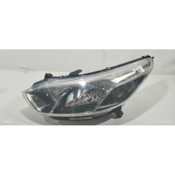 Farol Dianteiro Esquerdo Chevrolet Cobalt 2017 Esquerdo