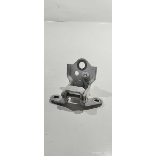 Dobradiça  Porta Dianteira Esquerda Superior New Fiesta 2014