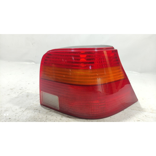 Lanterna Traseira Direita Volkswagen Golf 1998-2003 Direito Volkswagen