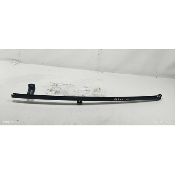 Guia Canaleta Do Vidro Traseiro Esquerdo Nissan Versa 2018