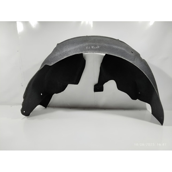 Capa De Roda Traseira Direita Volk Jetta 2.5 2009(original Preto Geométrico