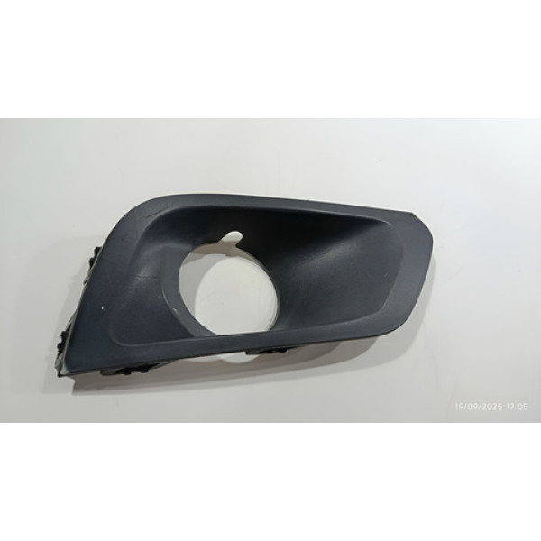 Acabamento Direito Do Farol Milha Chevrolet Onix 2013/2016 Preto