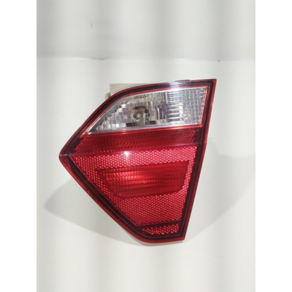 Lanterna Lado Direito Tampa Traseira Volkswagen Voyage 2018 Direito Vermelho