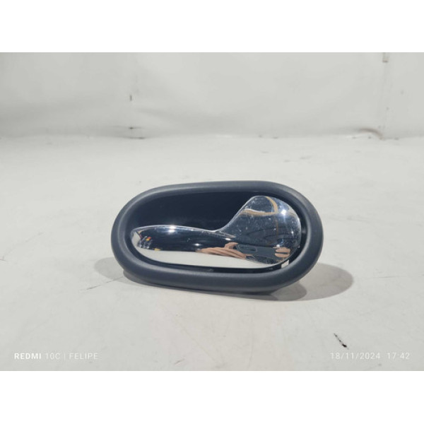 Maçaneta Interna Dianteira Direita Renault Logan 2019 Dianteira