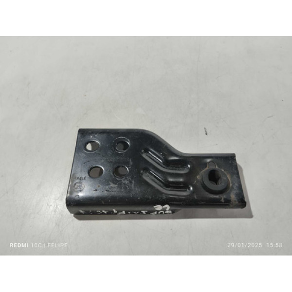 Suporte Inferior Esquerdo Do Radiador Fiat Mobi 2023 Preto